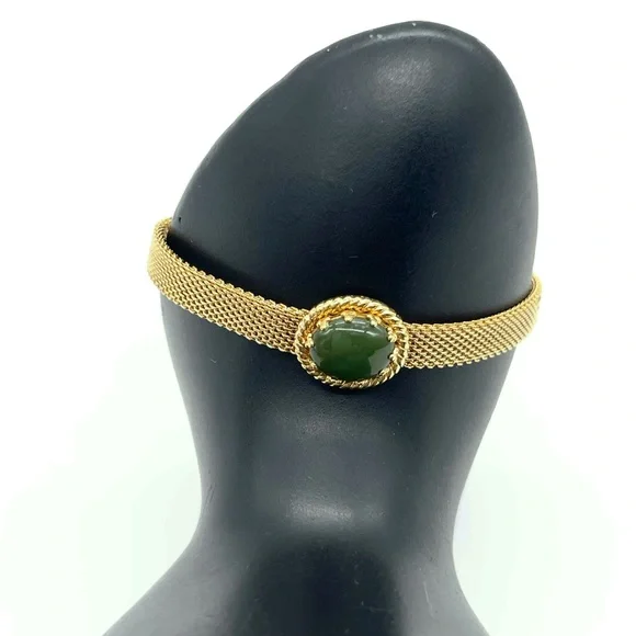 Vintage Jade with Gold Tone Mesh Bracelet - Picture 3 of 4